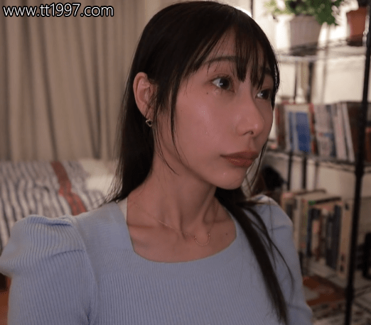 篠真有(Shino Mayu)