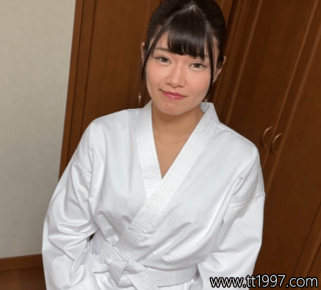 迸发出巨大热情的空手道少女美木雏乃(Hinano Miki,美木ひなの)：番号MILK-254
